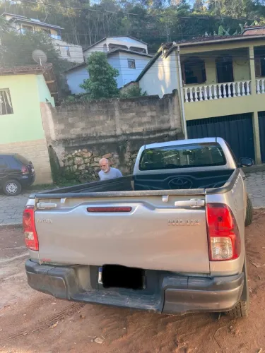 Toyota Hilux Chassi 4X4 2.8 TDI Diesel Mec. 2025