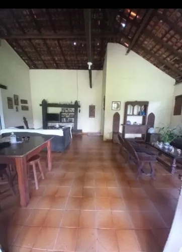 Excelente casa bem localizado.
