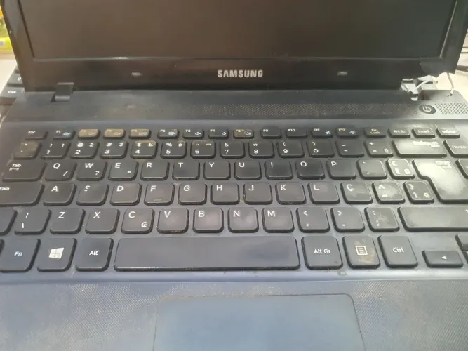 Notebook Samsung i3