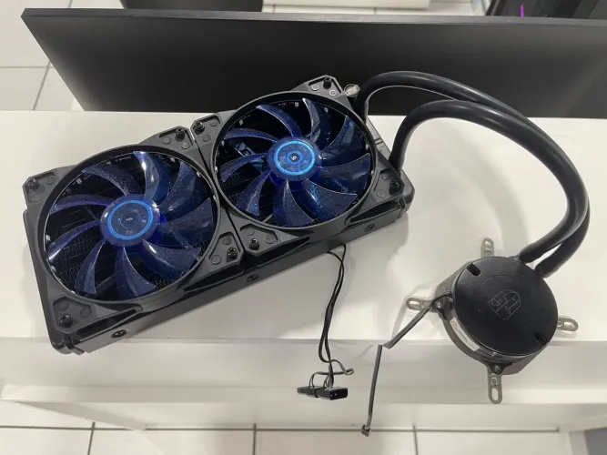 Wate rcooler 240 deepcool Intel