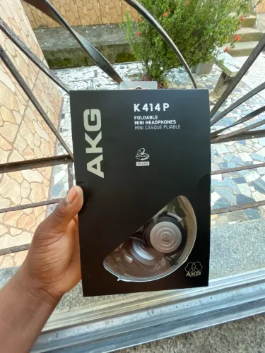 Fone de ouvido AKG K 414 P . Na Caixa !!