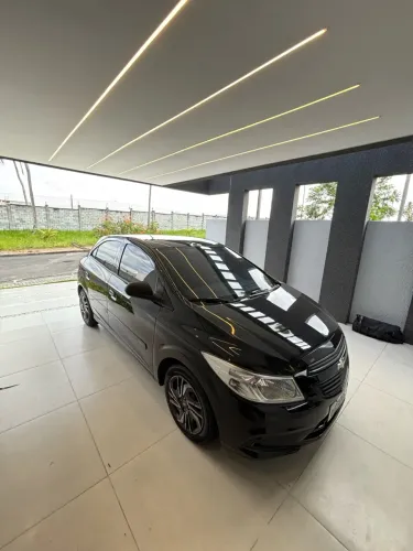 Chevrolet Onix JOY Hatch 1.0 8V Flex Mec. 4P 2018