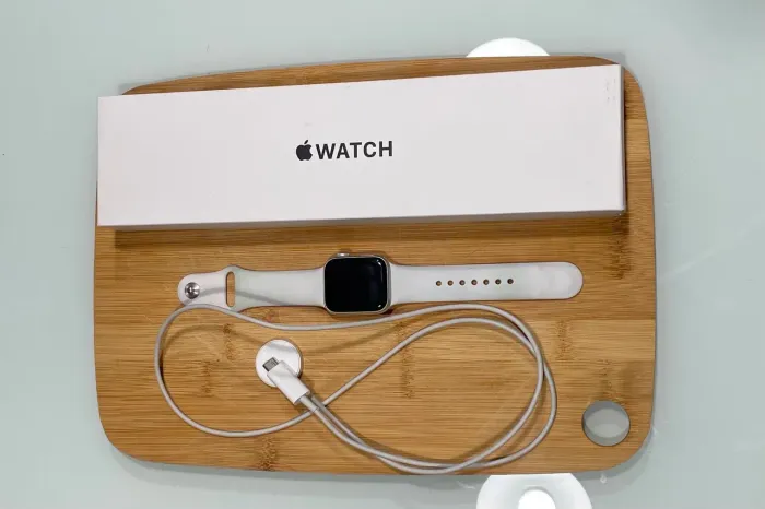 APPLE WATCHE SE 2 - SEMINOVO