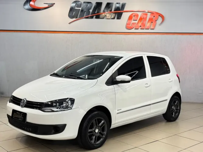 Volkswagen Fox 1.0 MI Total Flex 8V 5P 2011