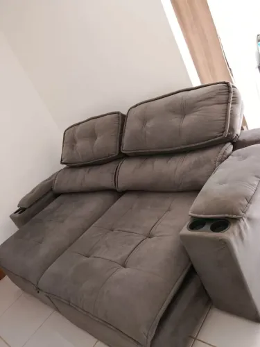 Sofá retrátil