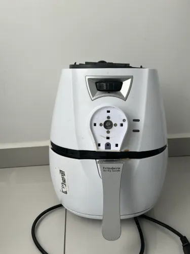 Vende-se airfryer para conserto