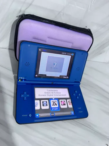 Nintendo DSi XL Desbloqueado + Cartão 32GB + Jogos