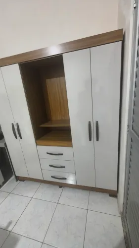 Roupeiro Novo