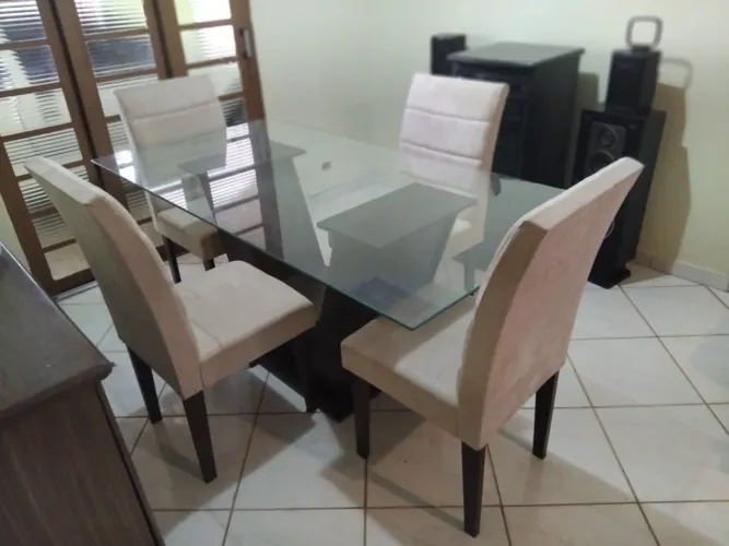 Mesa de vidro 