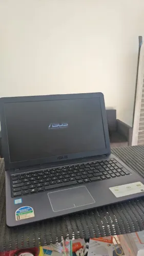Notebook Asus - Intel Core i5 6o geração, SSD 240GB, 8GB RAM DDR4, Win11