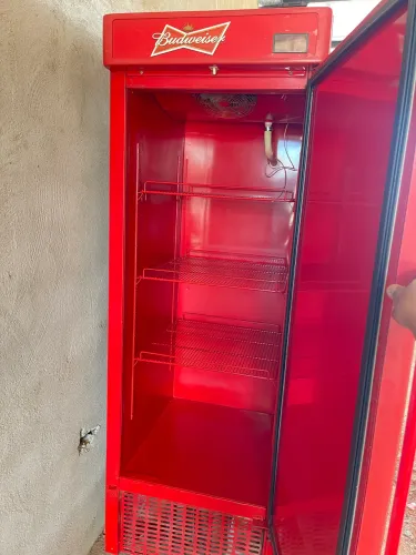 Vendo cervejeira chega a -6