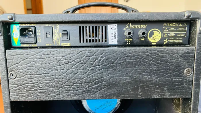 Amplificador meteoro 30w para Guitara 