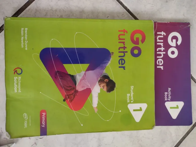 Livro de Inglês Go Further Student's Book