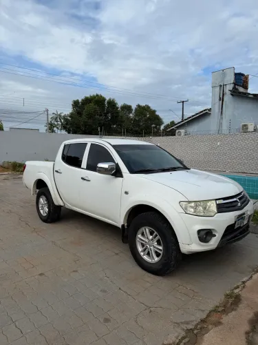 Mitsubishi L200 Triton HPE 3.2 CD TB Int.diesel MEC 2014