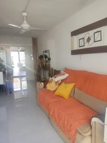 Alugo casa pra temporada 