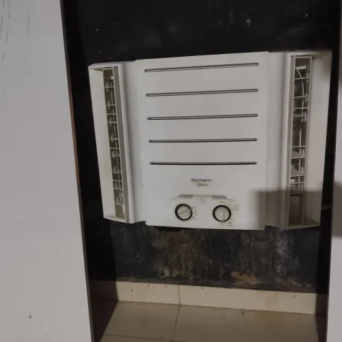 Ar condicionado a venda.