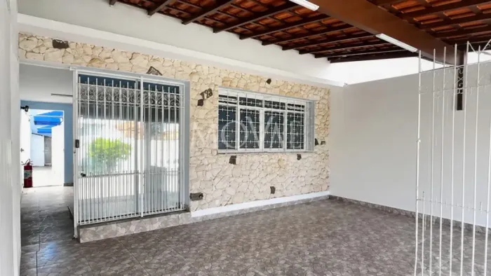 Casa à Venda no Centro de São José dos Campos | Residencial ou Comercial | 4 Suítes | Edíc
