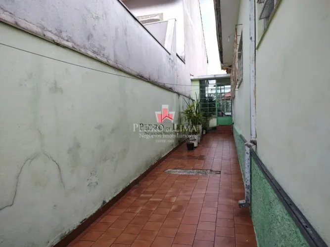 Terreno com entrada e saida para duas ruas na Vila Matilde