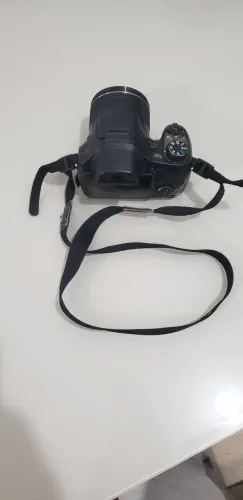 Câmera Digital Sony Cyber-Shot DSC-H400 63x Zoom Óptico.