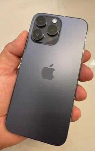 iPhone 14 Pro Max Roxo muito conservado (leia a descrição)