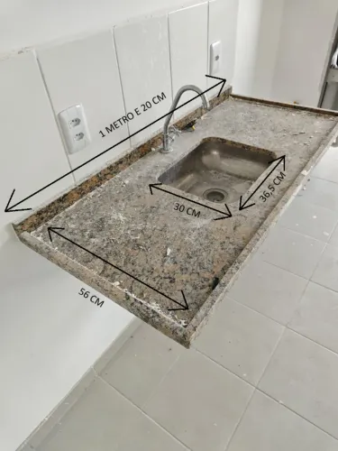 PEDRA E PIA TRADICIONAL NOVOS, RETIRADOS DE APARTAMENTO NOVO