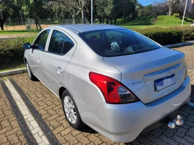 Nissan Versa S 1.0 12V Flexstart 4P Mec. 2017