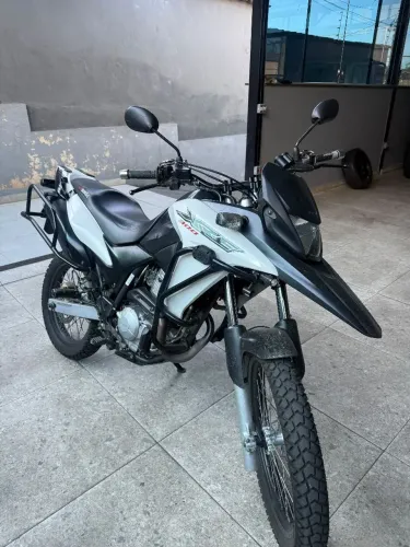 Xre 300 ano 2016 manual troco