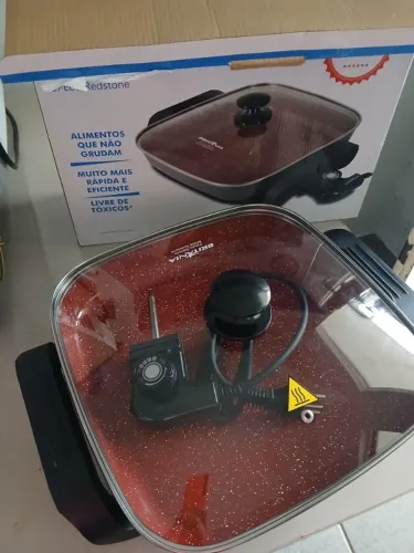Panela Elétrica Quadrada revestimento ceramica 4L Preta 220 Volts Zero km