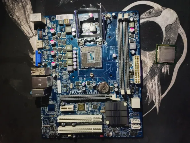 (SUCATA) Kit Placa-Mãe LGA 1155 (COM DEFEITO) + Processador