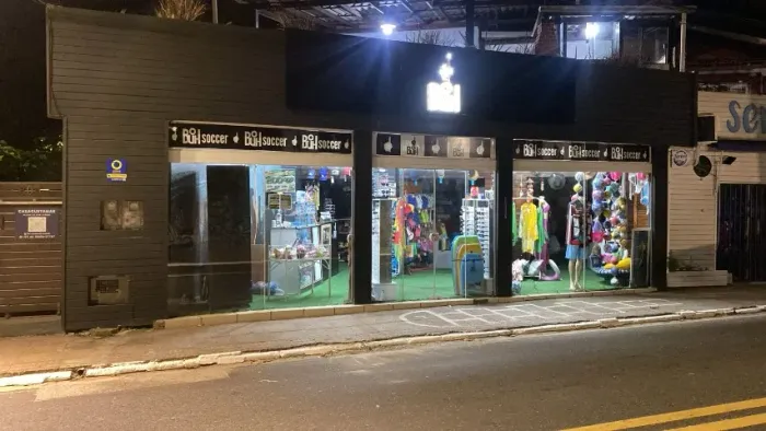 vendo loja de roupas e moda praia na armação