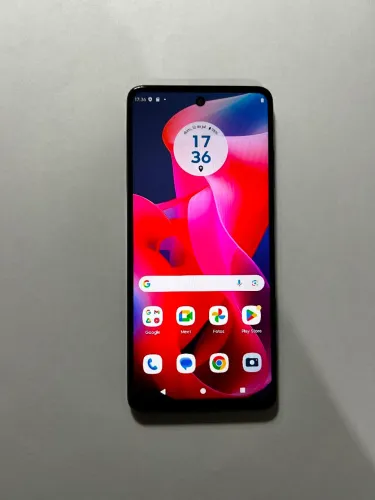 Moto G24 usado bem conservado