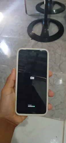 Celular Xiaomi Mi 9 - Azul marinho - 128 gb e 8g Ram - Carcaça e Botões danificados