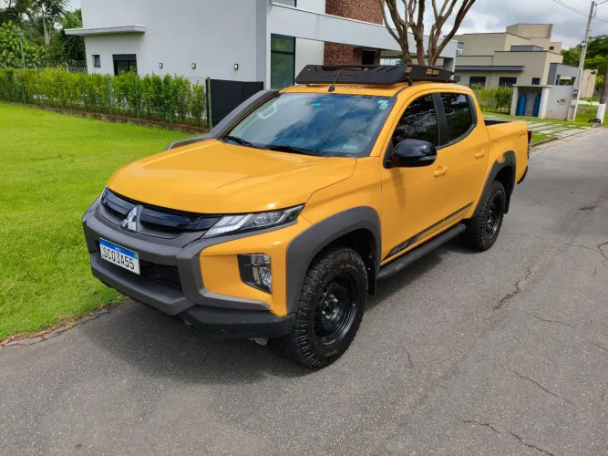 Mitsubishi L200 Triton Savana GLS 2.4 4X4 Die. AUT 2024