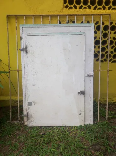 Portão de ferro