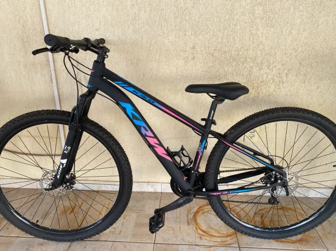 Venda bicicleta semi nova