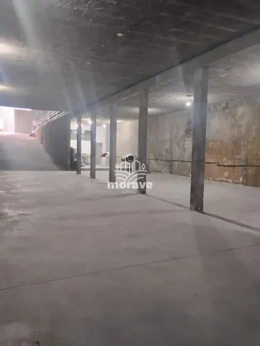 Galpão de 550m 2 á venda e locação no bairro São Francisco