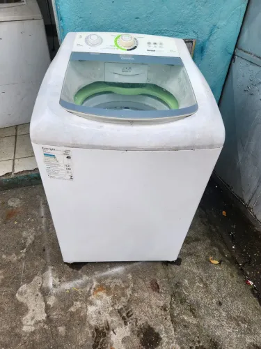 Vendo máquina de lavar 10 kilos