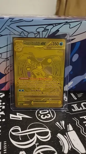 Carta Pokemon TCG Mega Greninja EX Dourada (Caos Ascendente)