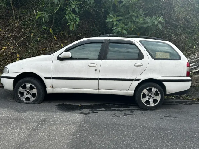 Fiat Palio Weekend Stile 1.6 MPI 16V 4P 1998