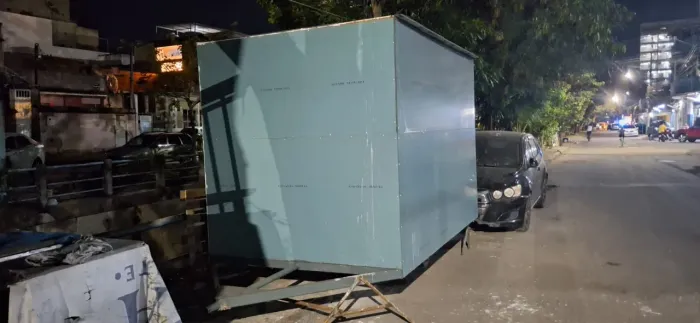 Trailer tipo loja para oficina móvel