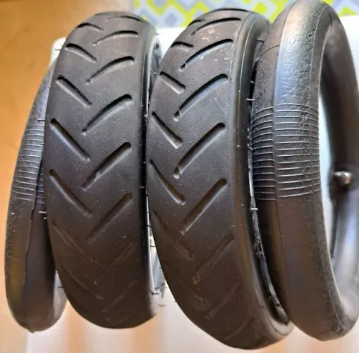 Par de pneus + par de câmaras para Patinete Elétrico 8,5 X2