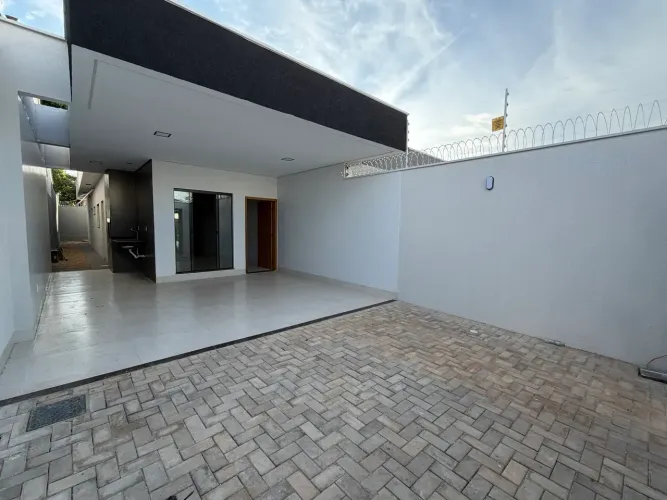 CASA EXCELENTE ACABAMENTO 3/4