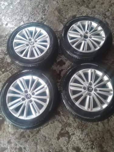 Roda Aro 16 Citroën C4 Lounge 2019