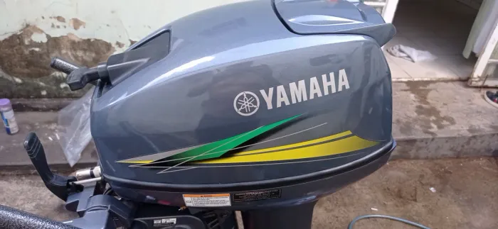 Motor popa Yamaha 15 hp R$ 8.500