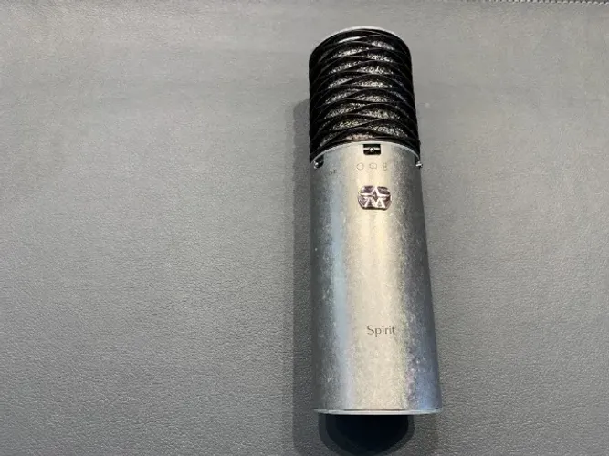 Microfone Aston Spirit Condensador - Novo