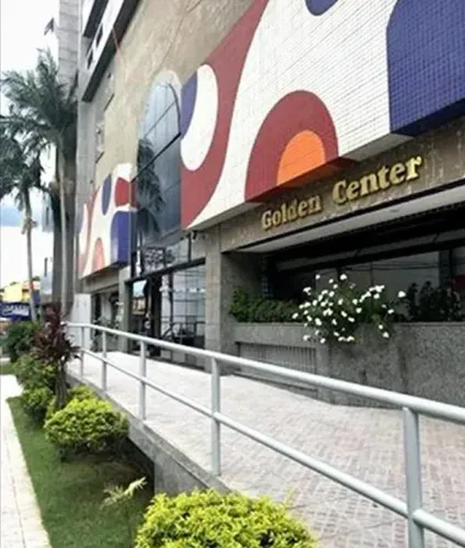 Oportunidade de cobertura comercial para venda ou locação no maior centro comercial de Res