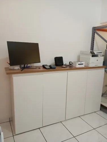 Balcão Atendimento 04 Portas MDF + Armário Baixo 01 Porta + 03 Gavetas MDF - PREÇO DESAPEG