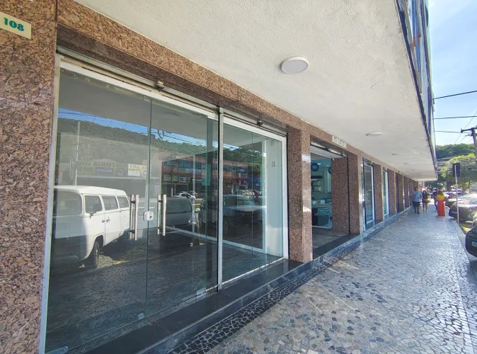 Excelente loja de frente p a estr. Francisco da Cruz Nunes 