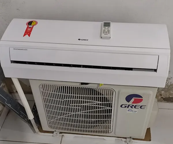 Ar condicionado 12.000 Btus inverter 220v