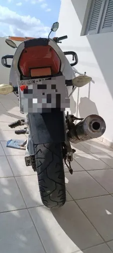 Vendo Moto Pra Interior em excelente estado e conservação.